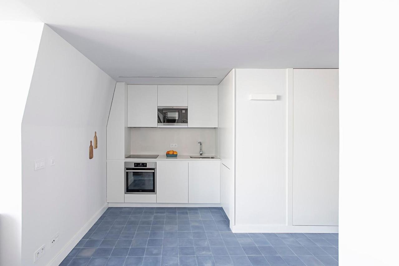 Piso Azul Premium Apartments In Bairro Alto By Lovelystay Lisboa Ngoại thất bức ảnh